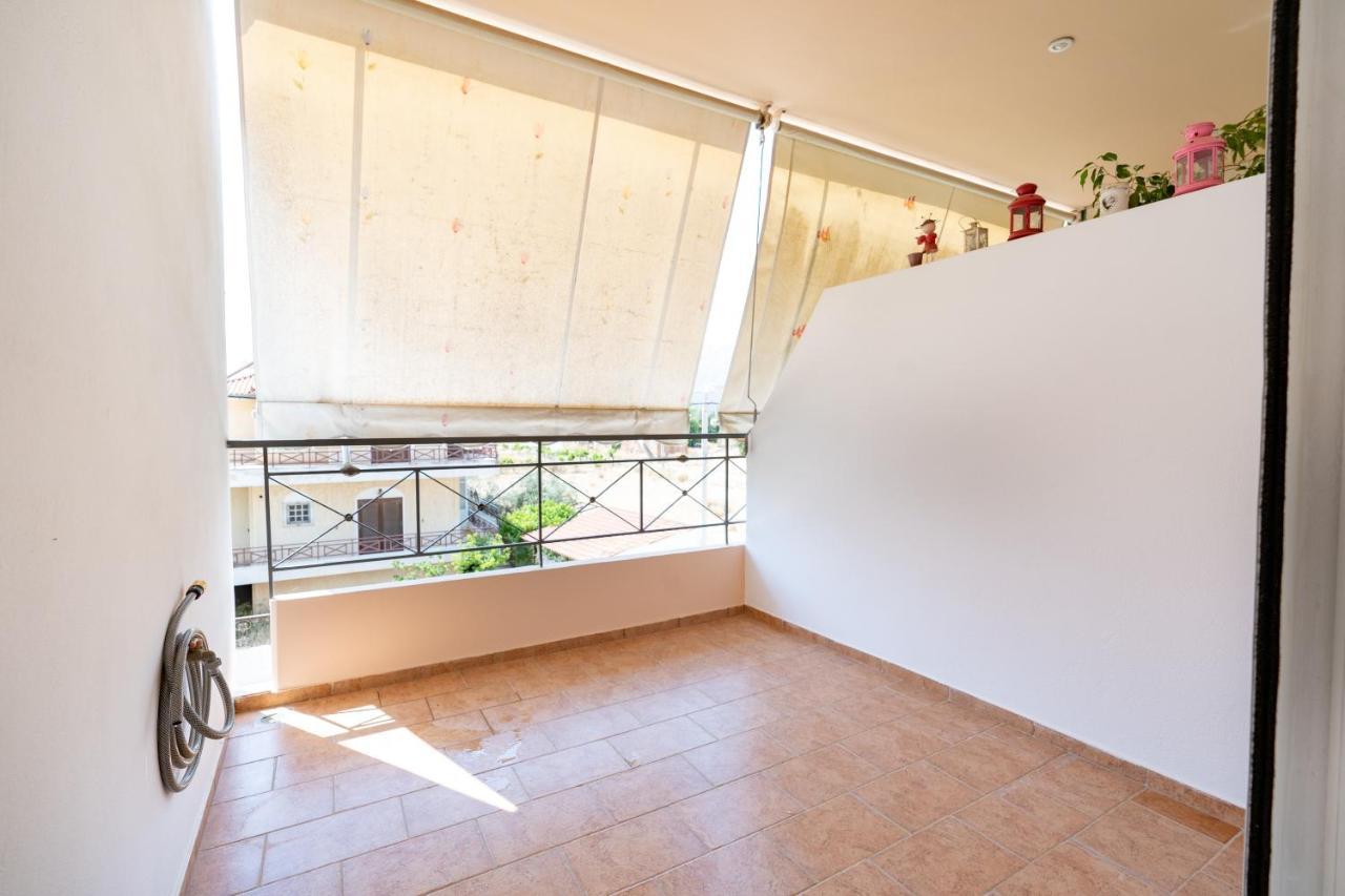 Koropi 3 Bedroom Apartment 4 Pers Exterior foto