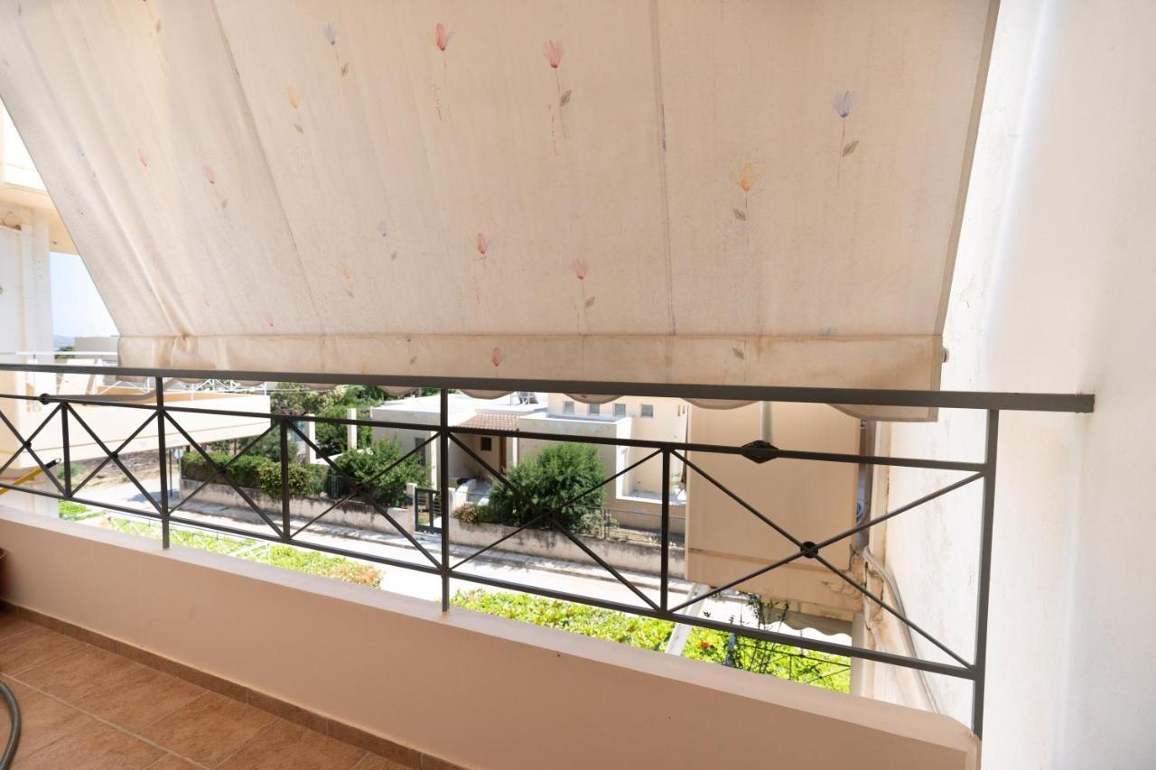 Koropi 3 Bedroom Apartment 4 Pers Exterior foto